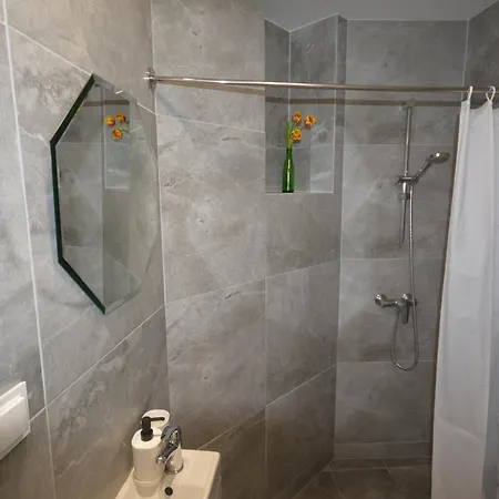 Cracow Hotel apartamentowy *