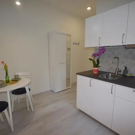 Cracow Hotel apartamentowy 3*